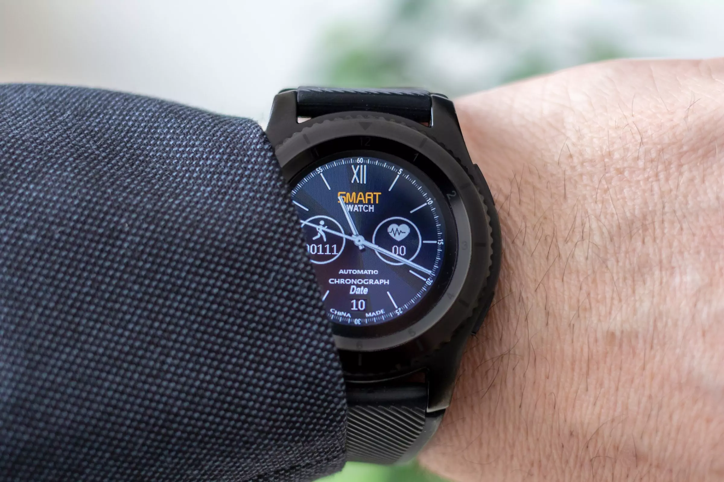 Best Smartwatch Under $50 in 2024