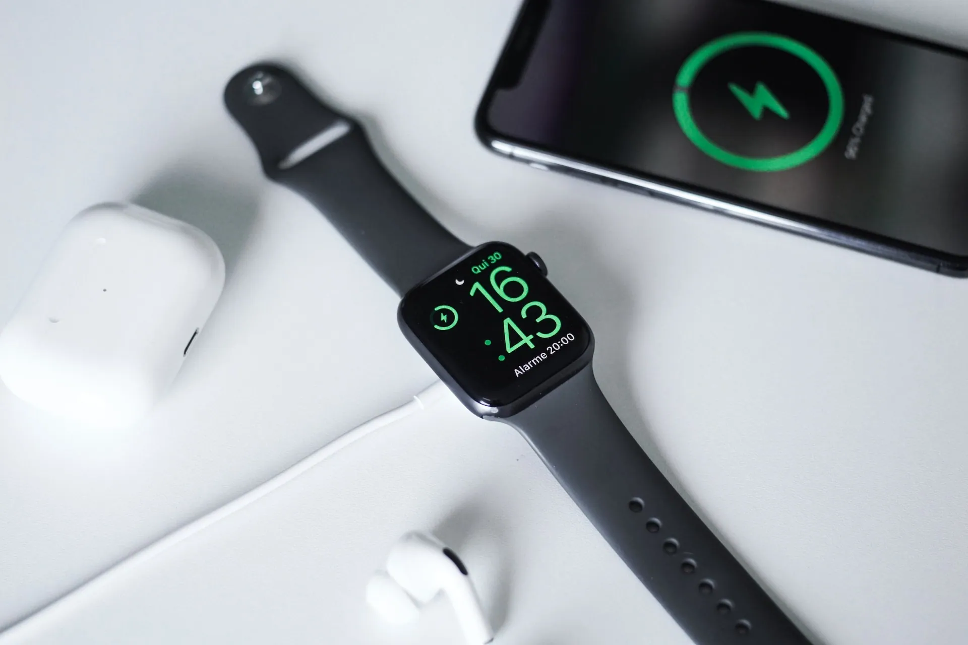 Best Apple Watch Charging Stands 2024