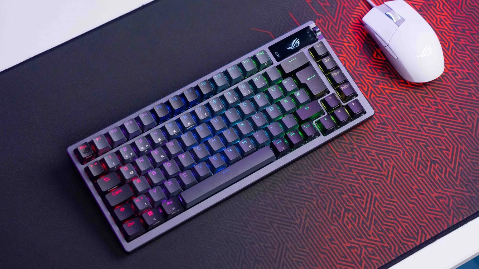 ASUS ROG Azoth Keyboard Review 