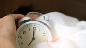 Trouble Sleeping? Expert Shares 3 Steps To A Good Night's Rest