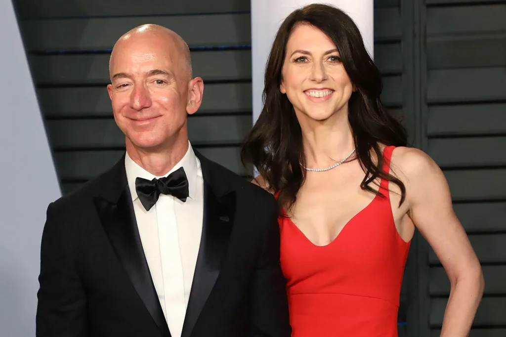 Jeff Bezos Becomes The First Man in History To Have a Net Worth of Over $200 billion