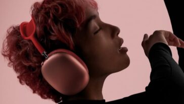 Apple Announces AirPods Max over-ear Headphones For $549