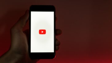 youtube-will-no-longer-allow-trump-or-any-political-figures-to-take-over-its-homepage