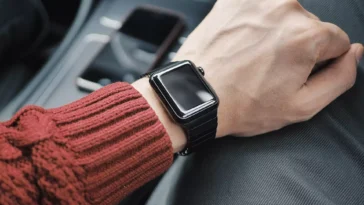 How To Get Smartwatch Out Of The Company Mode