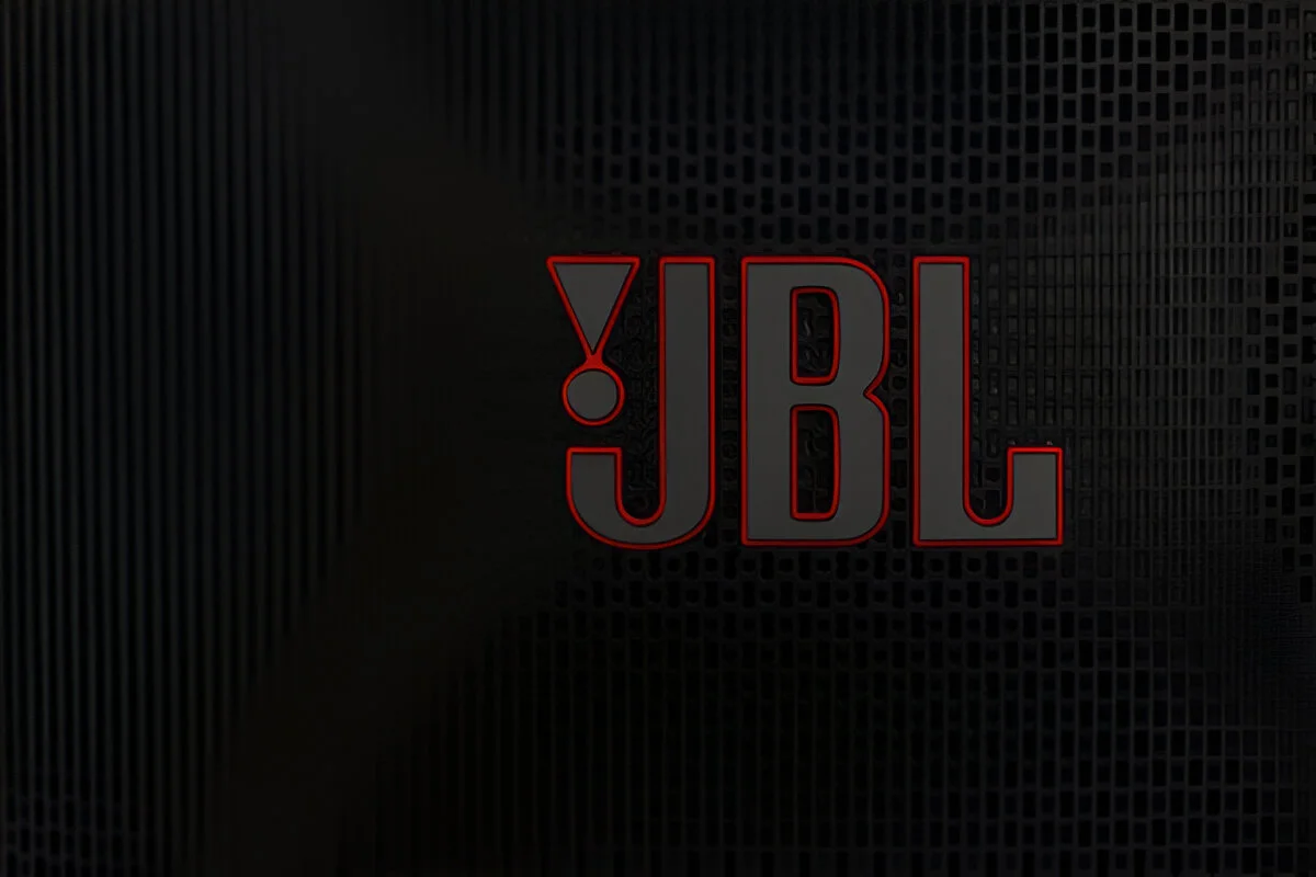 How To Pair 2 Jbl Eon 715 Speakers Together